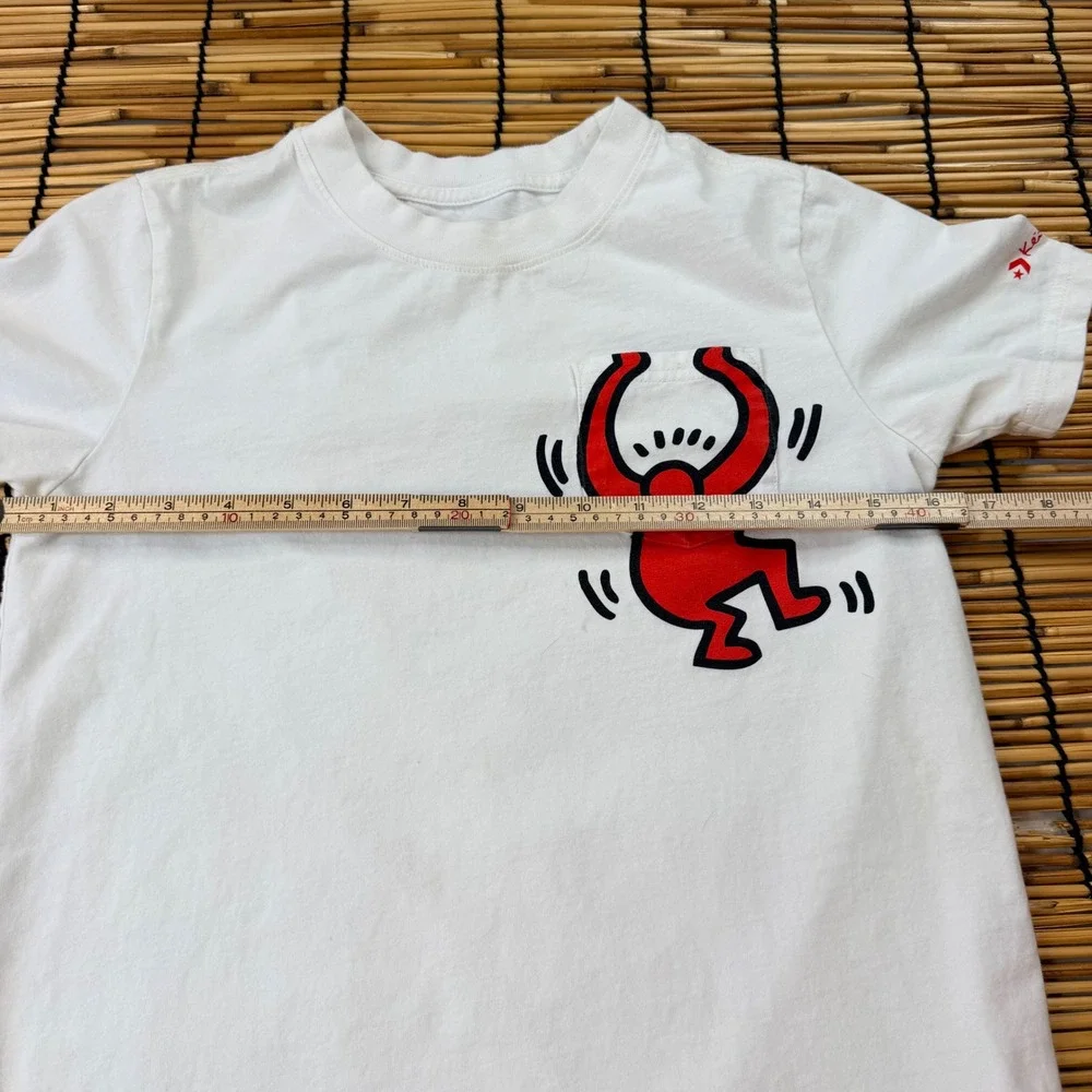 Converse Keith Haring Kids T-Shirt White‎ Dancing Man Pocket Tee Size M SS21